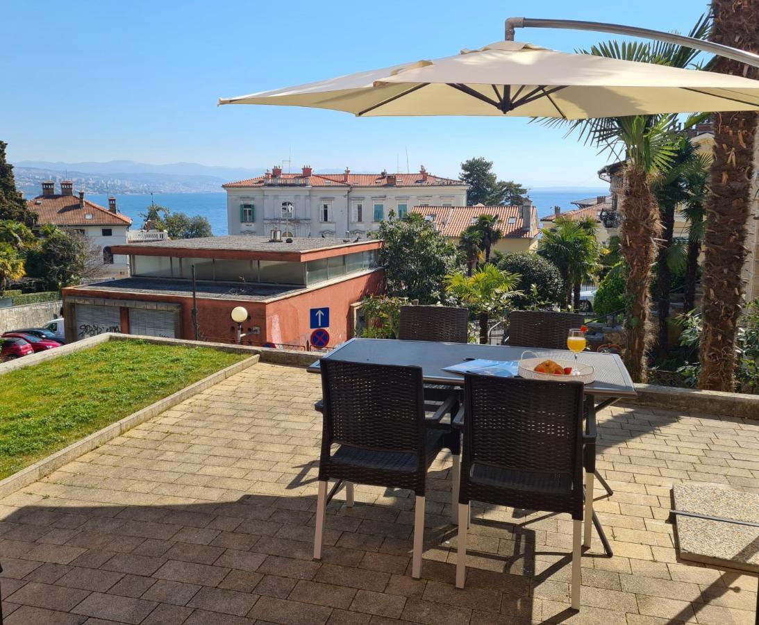 Downtown Apartment Ela Opatija Exterior foto